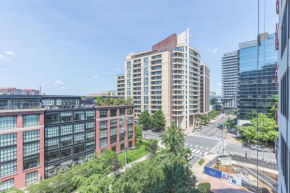 2BR Executive Apartment in Prime Location
